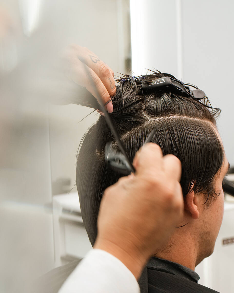 Corte de precisión en Structure Men's Studio, West Brickell Miami